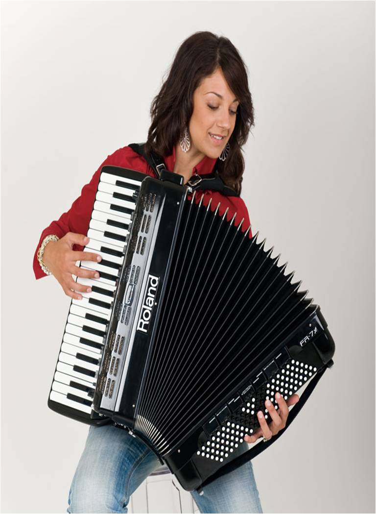 female accordion players amritsar