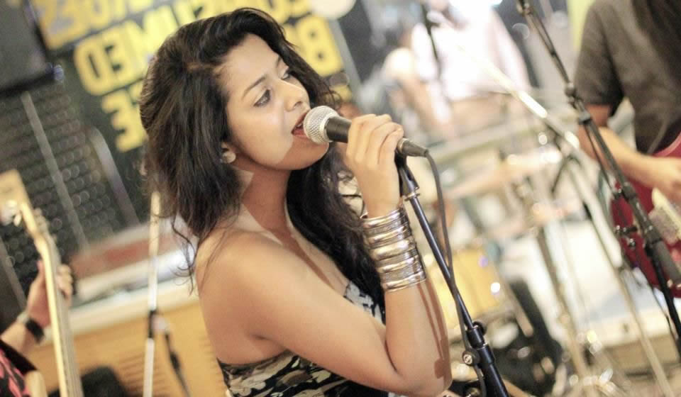 top bollywood singer amritsar