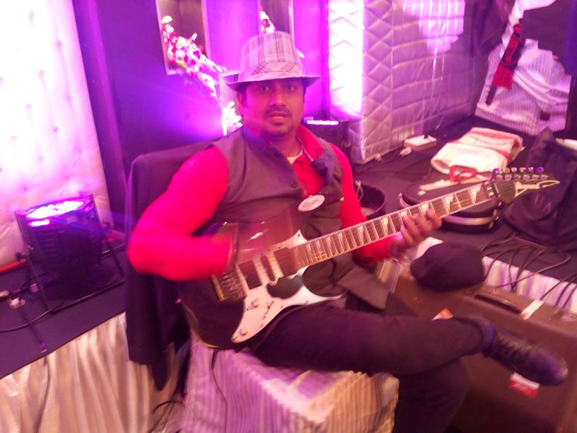 indian guitar players amritsar