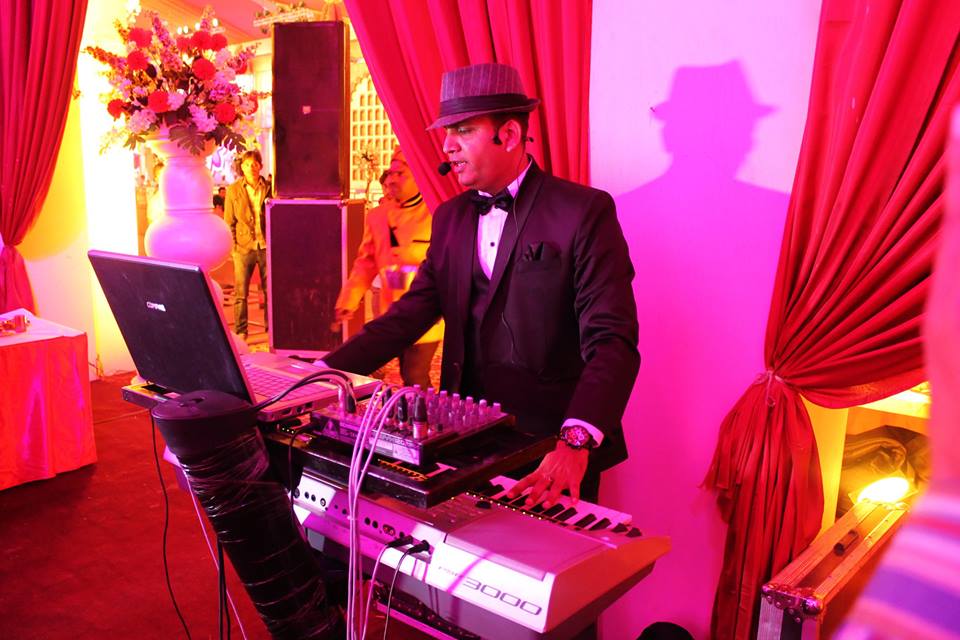 best male singer amritsar