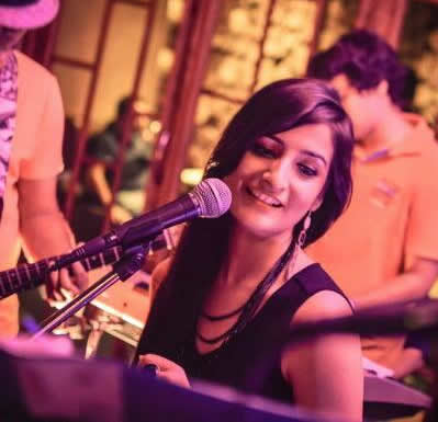 female singers amritsar